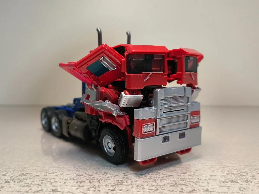 孩之宝 SS系列 电影6 SS38擎天柱（V级）图27.jpg