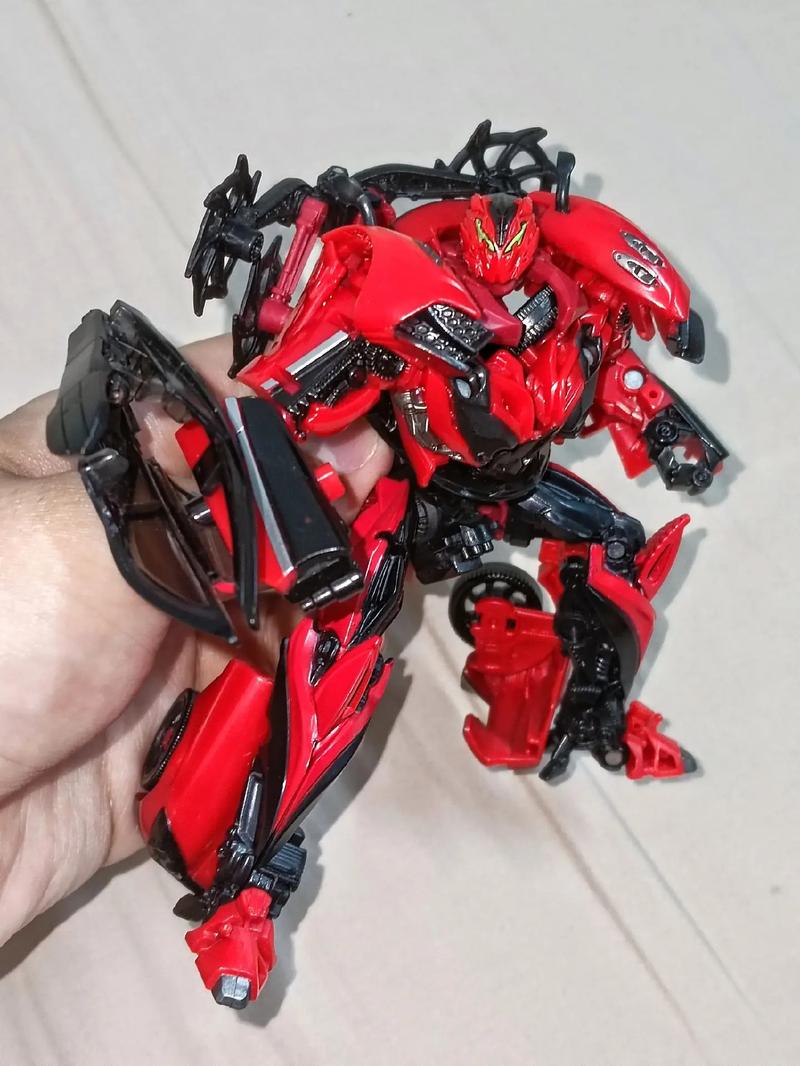 孩之宝 SS系列 电影4 SS02毒刺（D级）图8.jpg