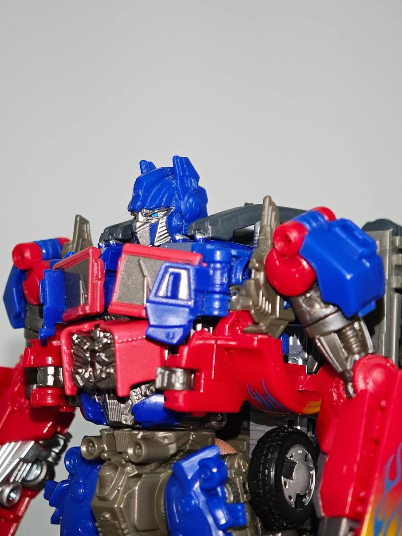 孩之宝 SS系列 电影3 SS44飞翼擎天柱（L级）图4.jpg