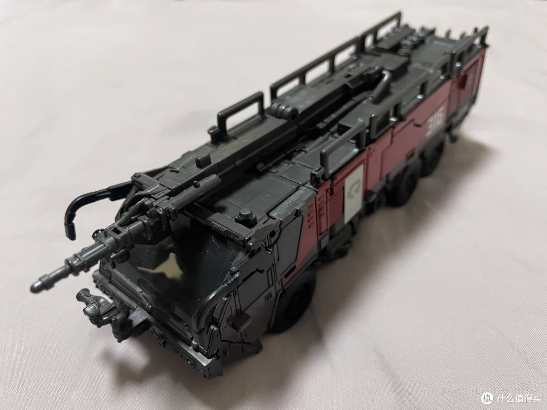 孩之宝 SS系列 电影3 SS61御天敌（V级）图10.jpg