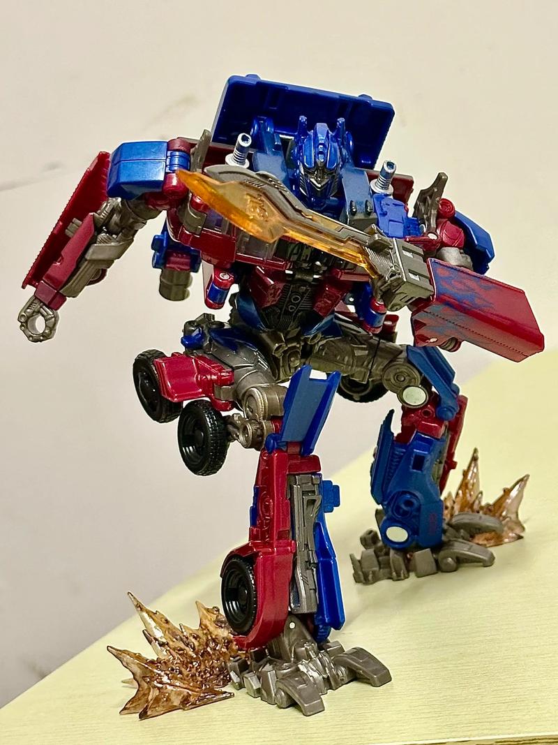 孩之宝 SS系列 电影2 SS05擎天柱（V级）图2.jpg