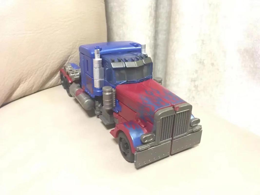 孩之宝 SS系列 电影2 SS05擎天柱（V级）图14.jpg