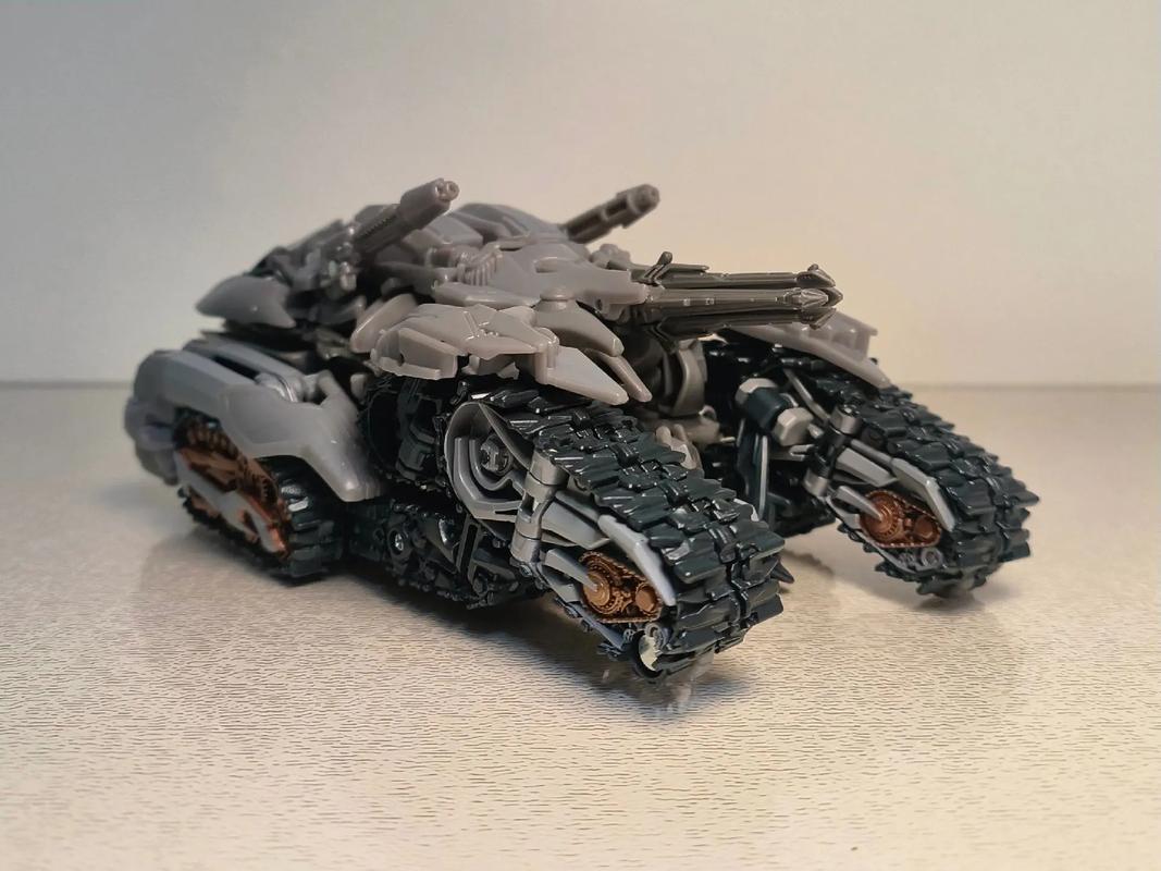 孩之宝 SS系列 电影2 SS13威震天（V级）图10.jpg