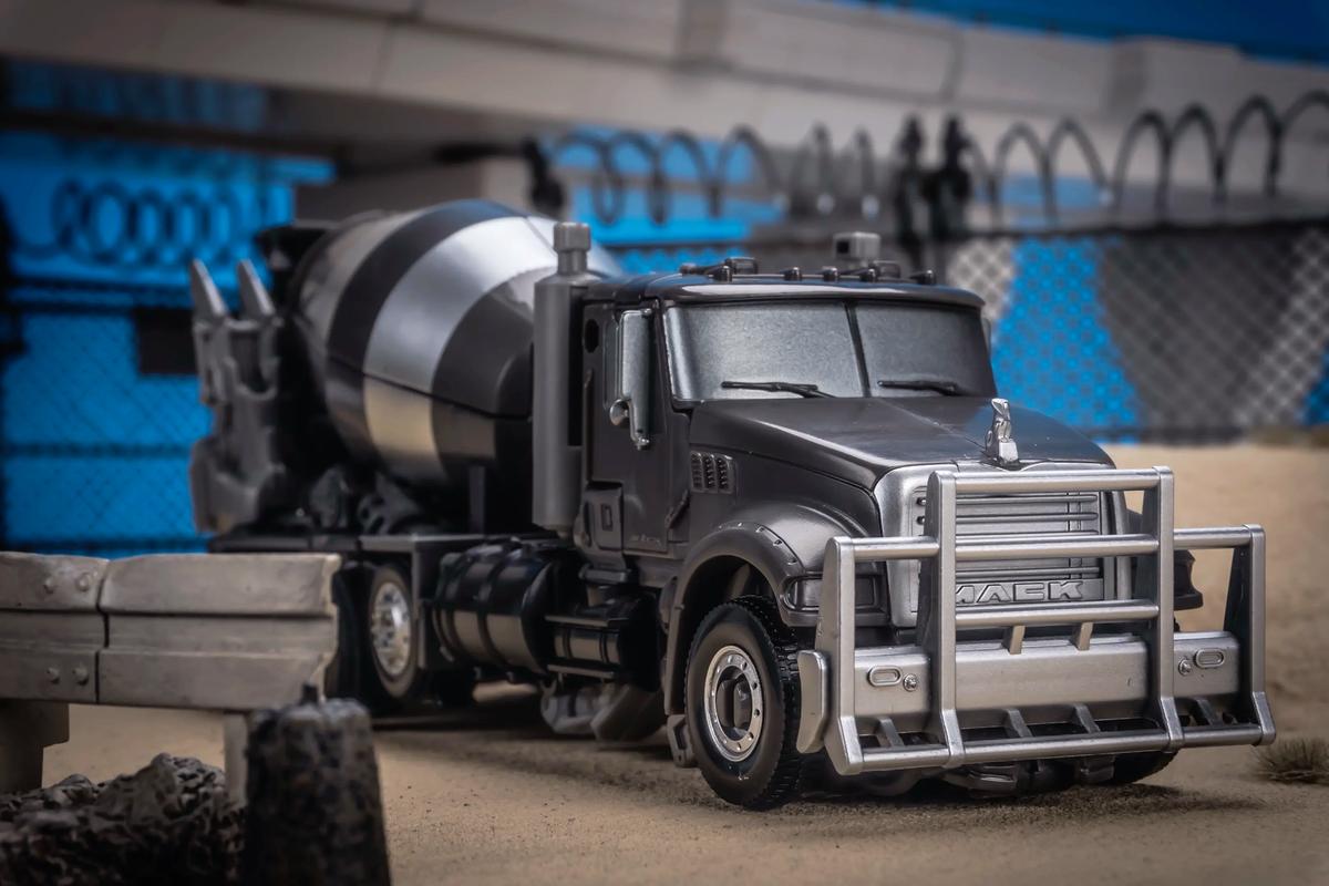 孩之宝 SS系列 电影2 SS66超载（L级）图39.jpg