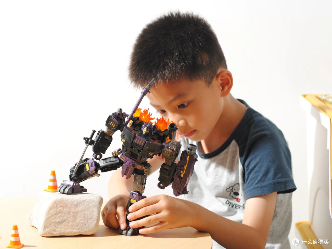 孩之宝 SS系列 电影2 SS91堕落金刚（L级）图26.jpg